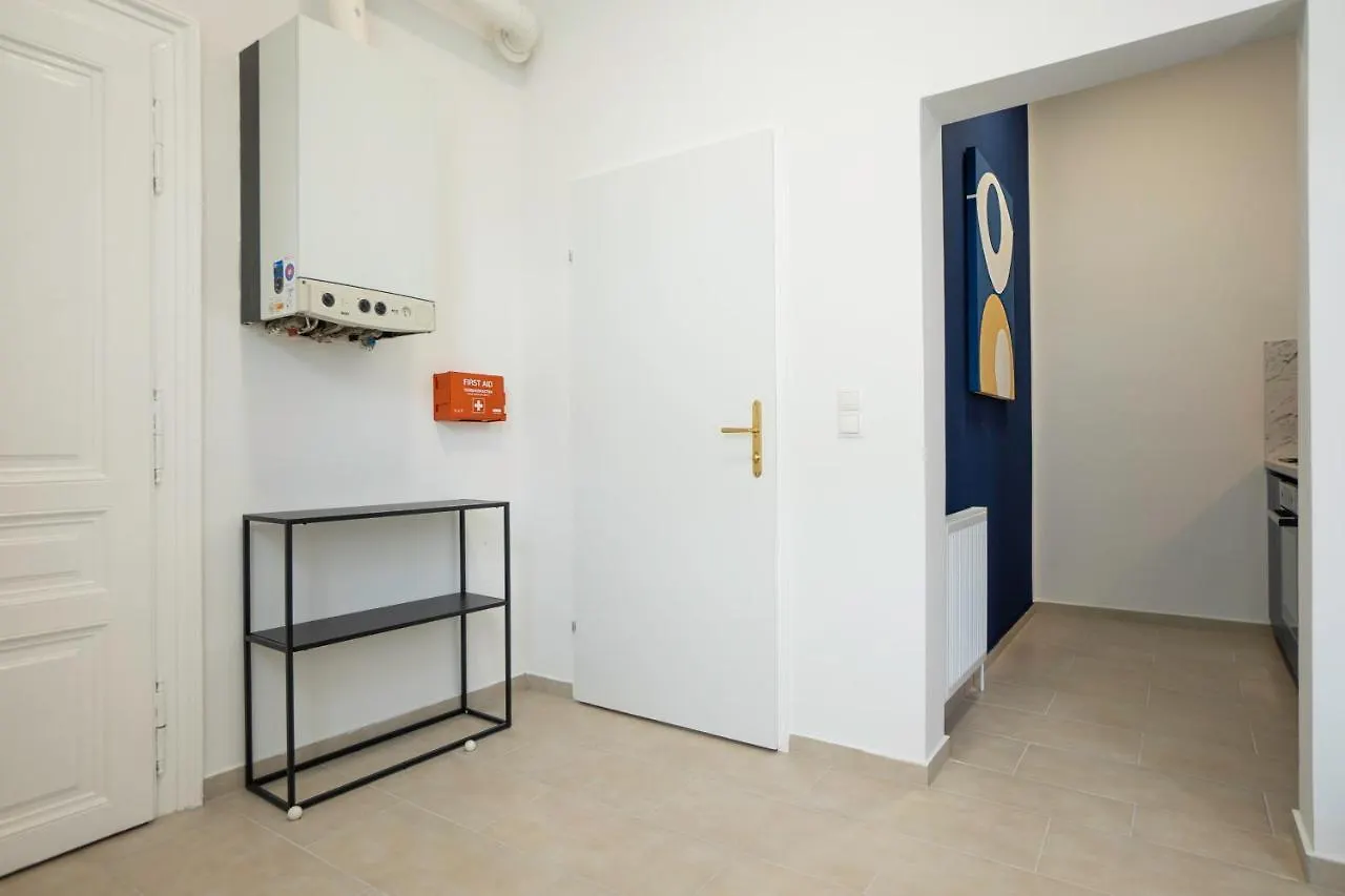 Contemporary Apartment With A Balcony. Wien 0*,  Østrig